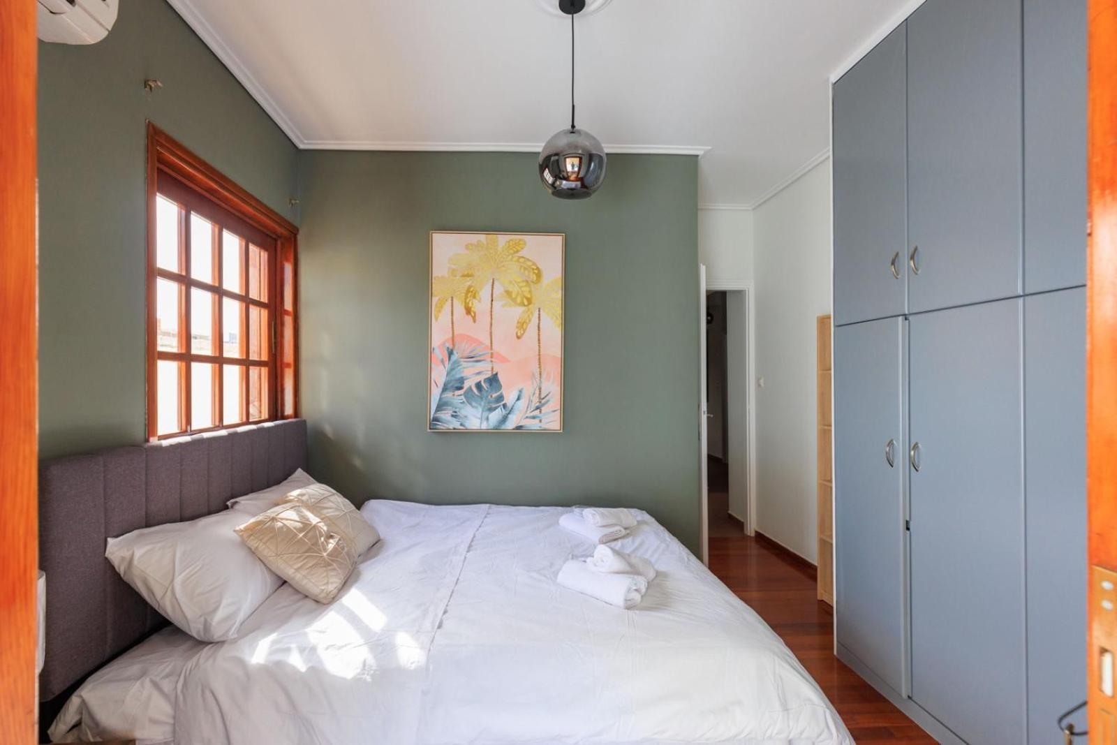 Aiolos Grand Super Lux Suite Kalamaki Alimos Near The Sea Афины Экстерьер фото